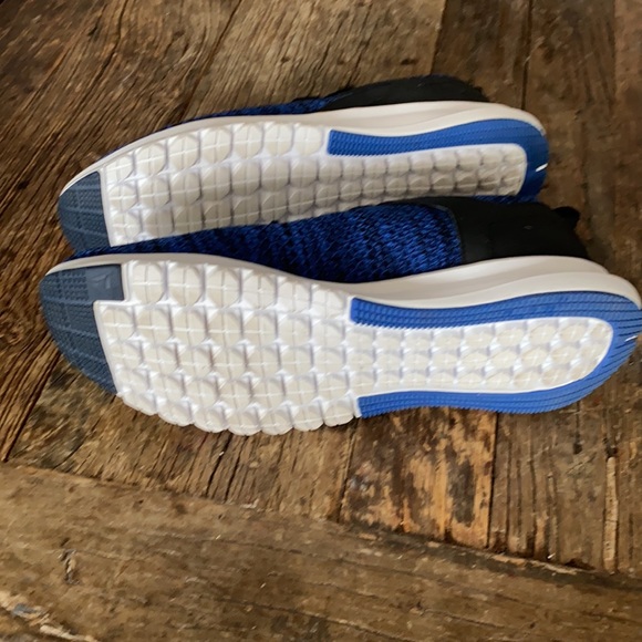 Reebok Print Lux Black Blue Sneakers - Picture 4 of 5